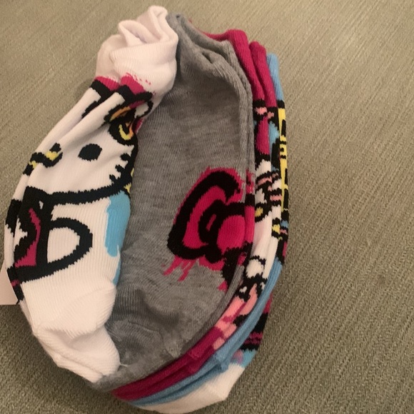 Set of five Hello Kitty socks - Picture 2 of 5